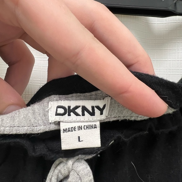 NWOT DYNY flowy sweatpants - Picture 2 of 3